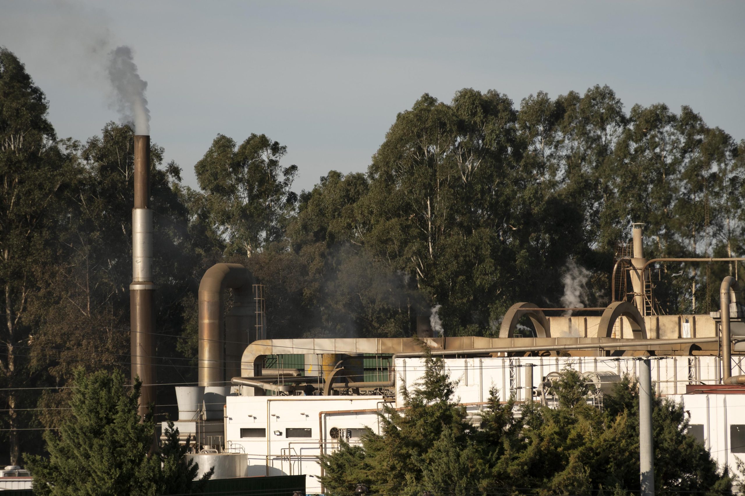 pollution-concept-factory-emisions